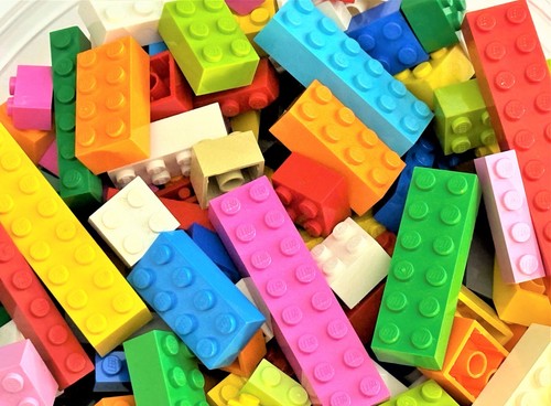 300 lego bricks 2x2 - lego,